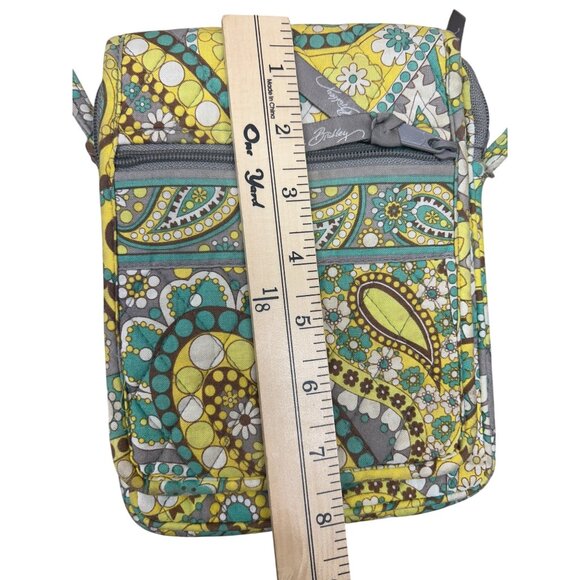 Vera Bradley Floral Crossbody Bag With Adjustable Strap Compact Design Multicolo - Picture 2 of 8